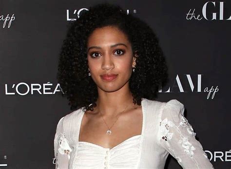 Samantha Logan Bio, Age, Wiki, Height, Married,。